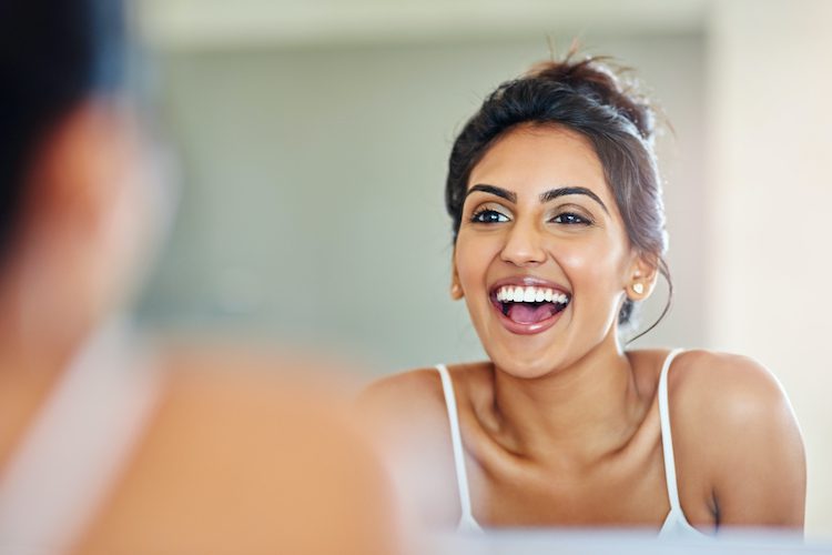 Choosing between tooth bonding and porcelain veneers requires understanding their unique benefits and limitations.